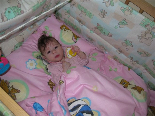 Допомога покинутим немовлятам та дітям