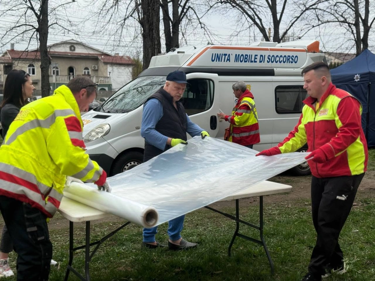 Сьогоднішня ніч у Києві знову була сповнена страху і болю. Обстріли знову поранили людей. Загинула дитина…